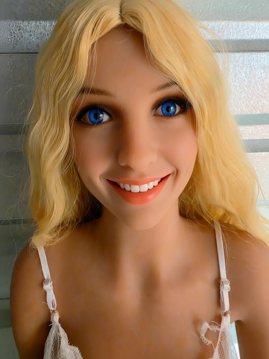 Lindsays Dollhouse
